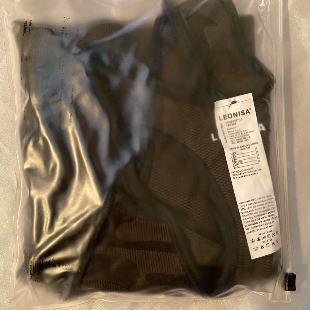 SALE Victoria’s Secret Camo set NWT - Picture 5 of 14